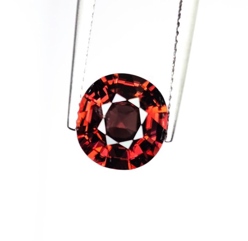 Lila Zirkon 4,56 Karat